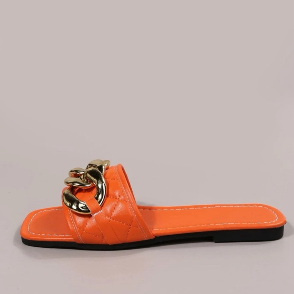 Size 42(9.5) fits like 9W open toe sandals